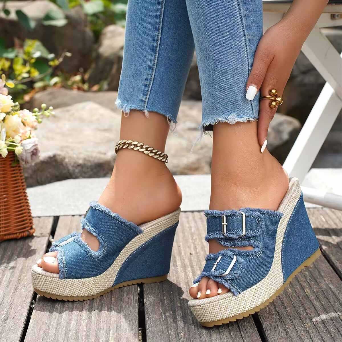 Atelier | Frayed-Edge Wedge Sandals